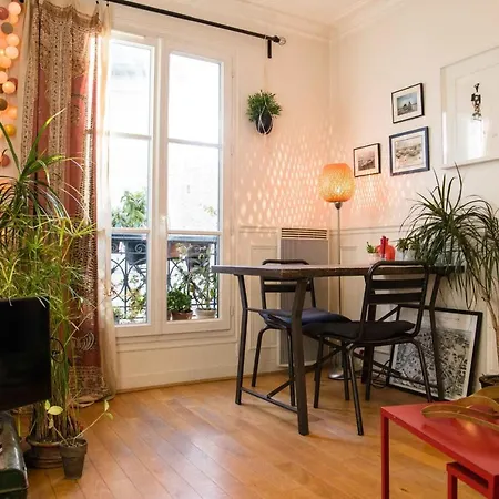 Appartamento Superb Bright Apt Near Montmartre Parigi